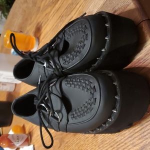 TUK Black Dino Lug Sole Creepers